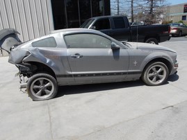 2006 FORD MUSTANG SILVER AT 4.0 F19069
